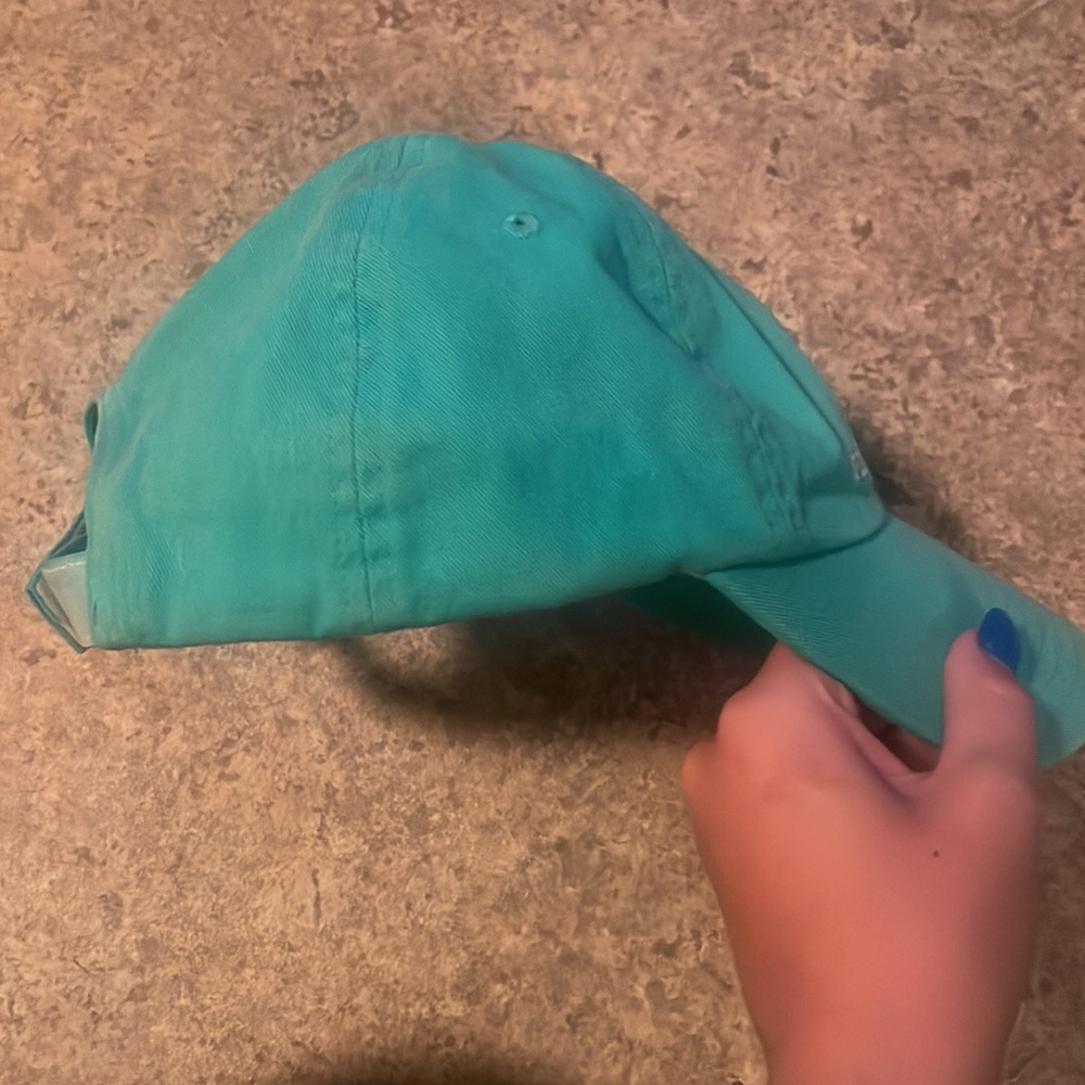 Vineyard vines hat - Picture 2 of 4